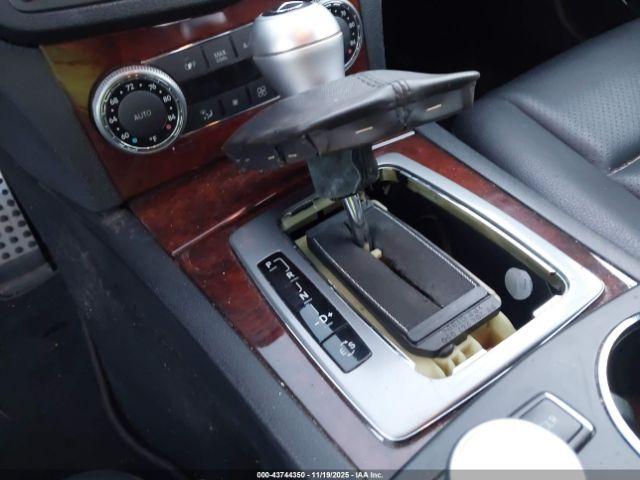 Mercedes-Benz C-Class Sport 4matic Image 8