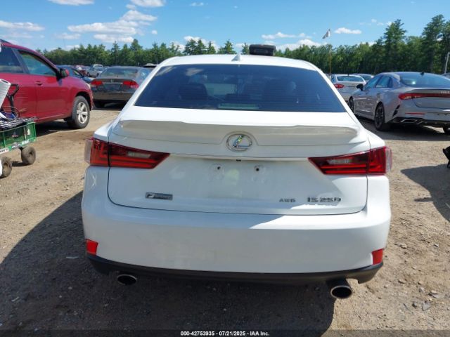 Lexus Is Crafted Line Image 15