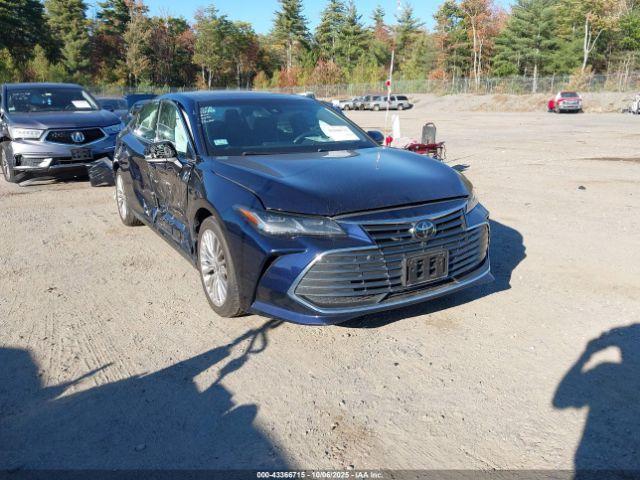  Salvage Toyota Avalon