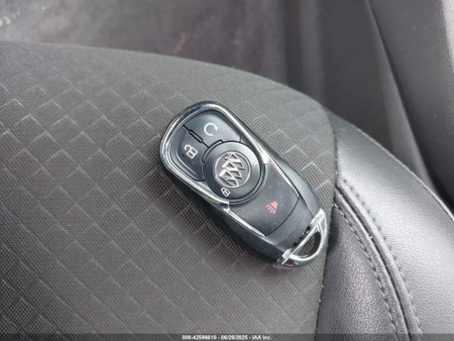 Buick Encore Sport Touring Image 7