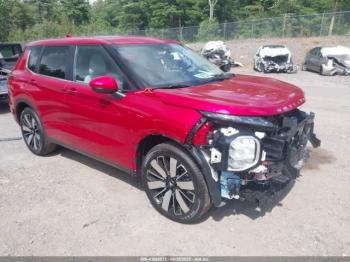  Salvage Mitsubishi Outlander