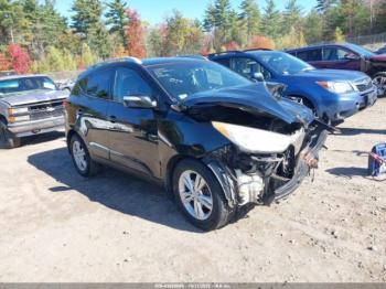  Salvage Hyundai TUCSON