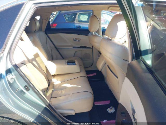 Toyota Venza Image 9