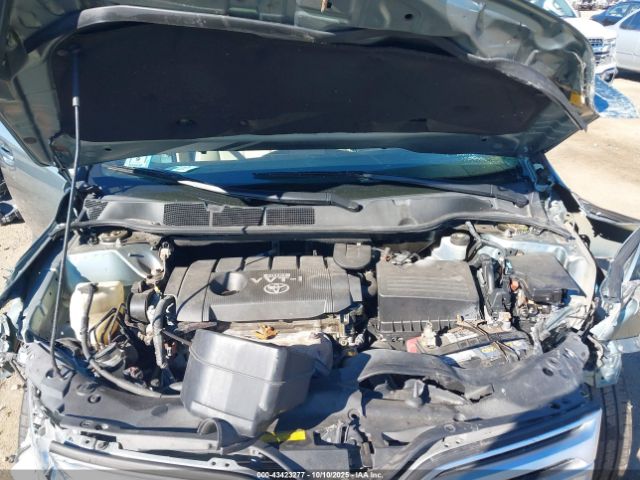 Toyota Venza Image 11