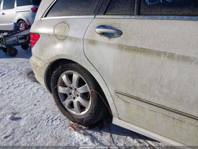 Mercedes-Benz R 350 4matic Image 10