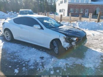  Salvage Hyundai Genesis