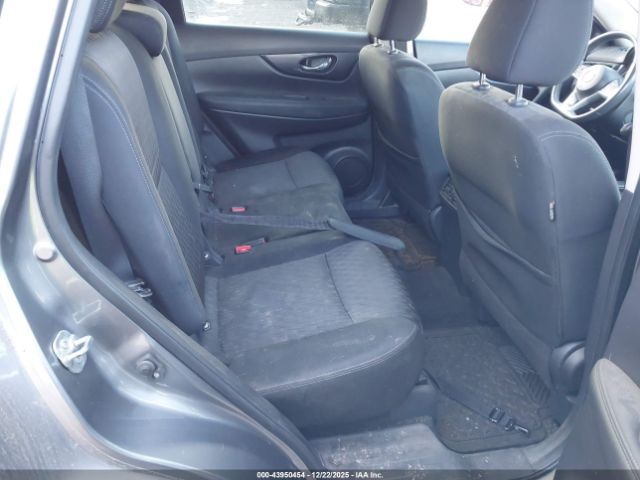 Nissan Rogue Sv Image 5