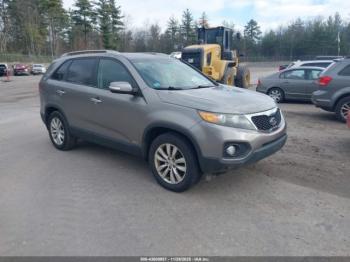  Salvage Kia Sorento