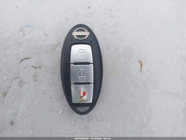 Nissan Frontier King Cab S 4x4 Image 5