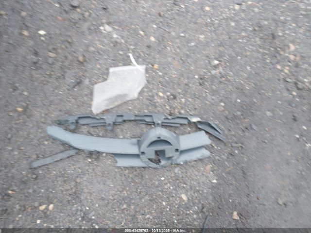 Nissan Frontier King Cab S 4x4 Image 6