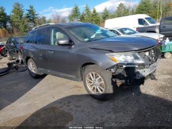  Salvage Nissan Pathfinder