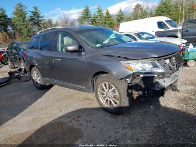  Salvage Nissan Pathfinder