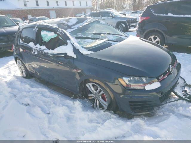  Salvage Volkswagen Golf