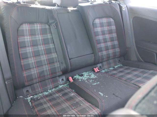 Volkswagen Golf 2.0t S 2-door Image 13