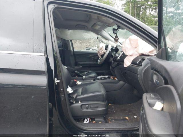 Honda Pilot Touring Image 12