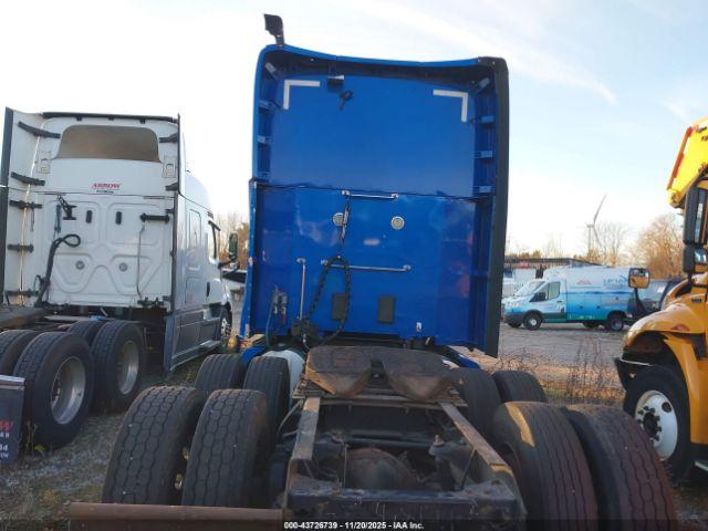 Kenworth Construction T680 Image 3