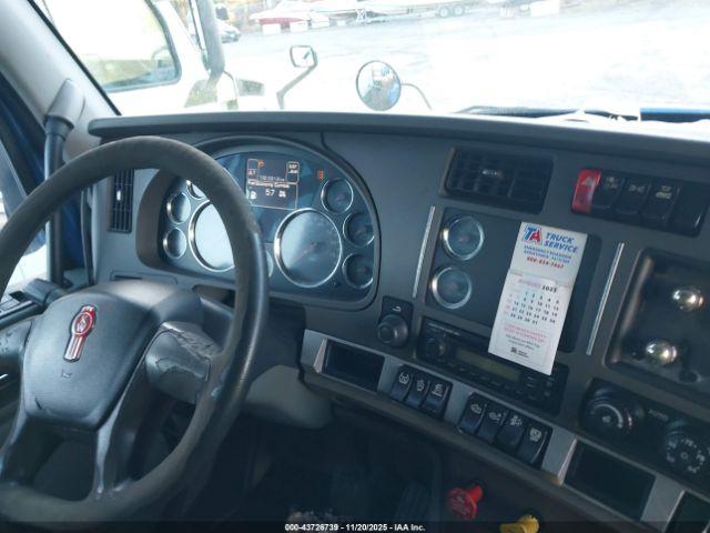 Kenworth Construction T680 Image 17
