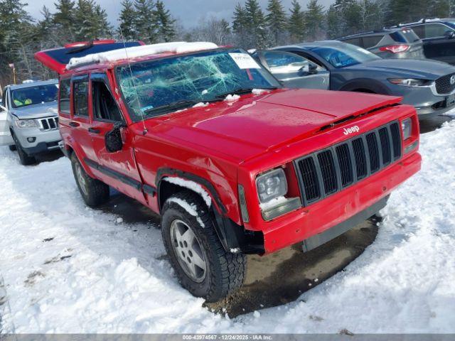  Salvage Jeep Cherokee