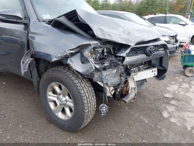 Toyota 4Runner Sr5 Premium Image 17