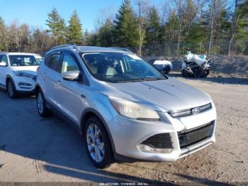  Salvage Ford Escape