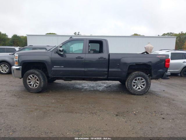 Chevrolet Silverado 2500 Wt Image 10
