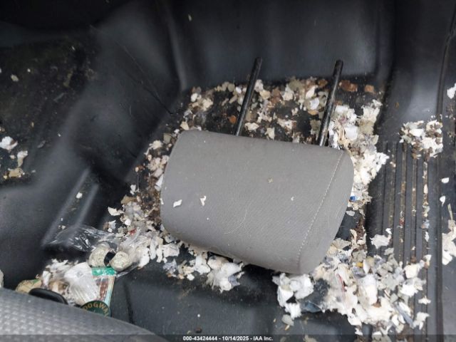 Chevrolet Silverado 2500 Wt Image 17