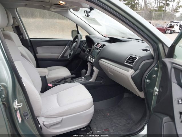 Subaru Forester 2.5i Premium Image 6