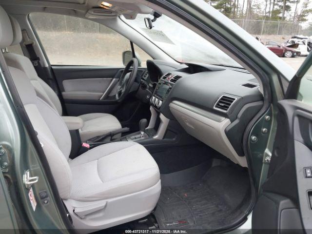 Subaru Forester 2.5i Premium Image 6