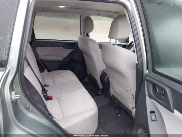 Subaru Forester 2.5i Premium Image 8