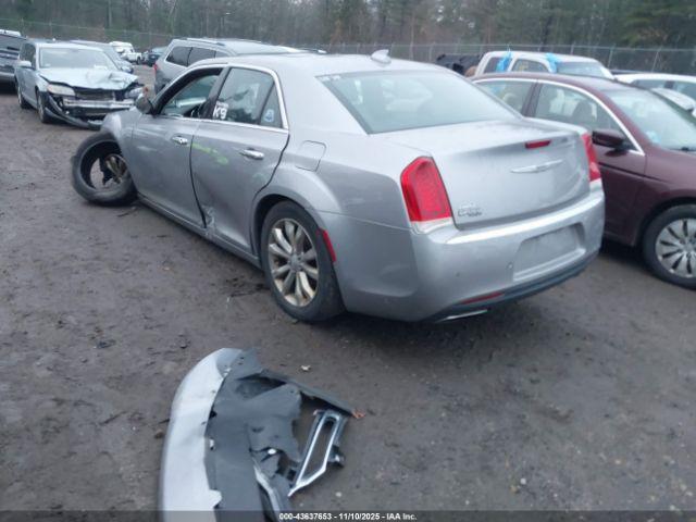 Chrysler 300c Awd Image 12