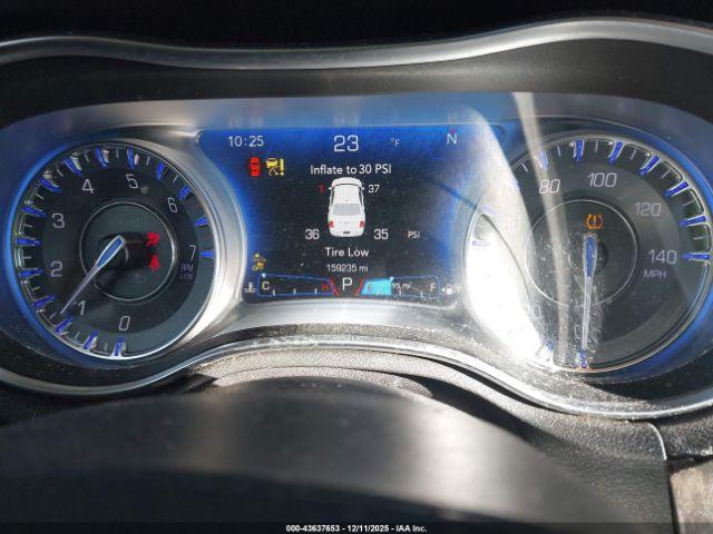 Chrysler 300c Awd Image 15