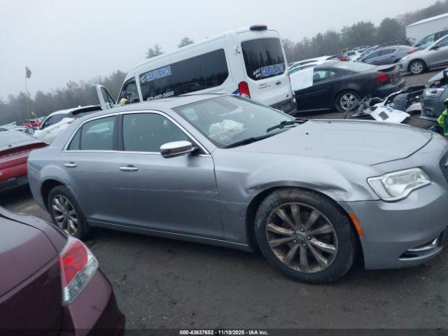 Chrysler 300c Awd Image 8
