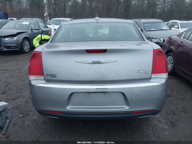 Chrysler 300c Awd Image 6
