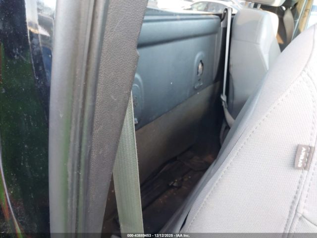 Chevrolet Silverado 1500 Wt Image 5