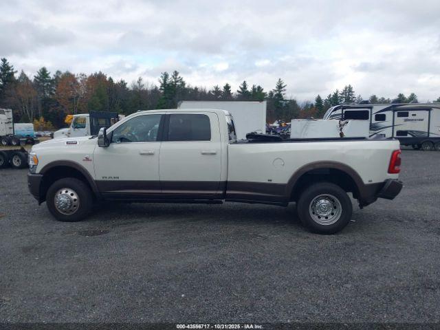 Ram 3500 Limited Longhorn  4x4 8' Box Image 11