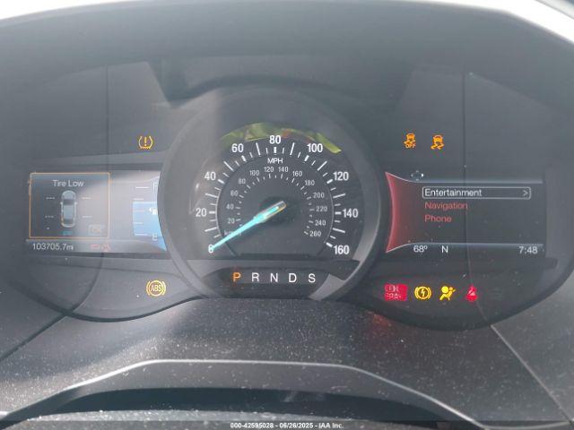 Ford Edge Titanium Image 12