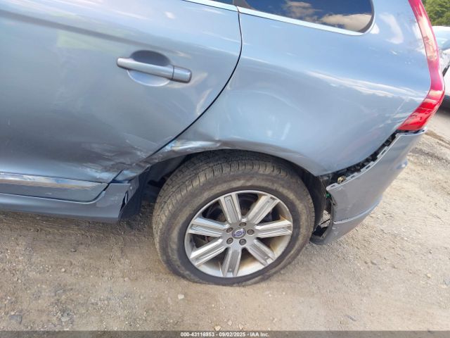 Volvo XC60 Inscription Image 9