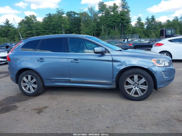 Volvo XC60 Inscription Image 17