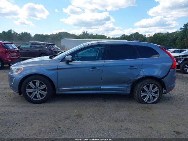 Volvo XC60 Inscription Image 16