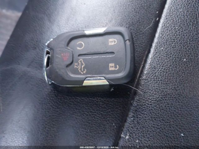 Chevrolet Silverado 1500 4wd  Short Bed Rst Image 17