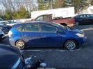 Toyota Prius v Three Image 17