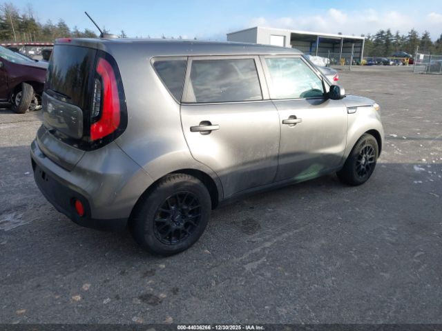 Kia Soul Image 14
