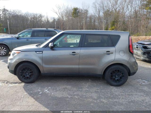 Kia Soul Image 12