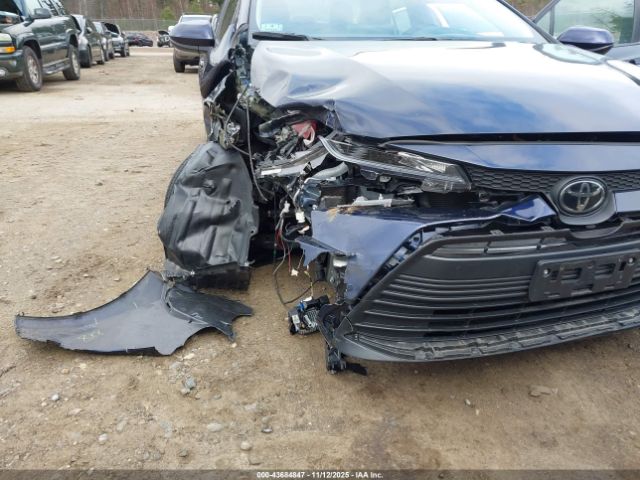 Toyota Corolla Le Image 7