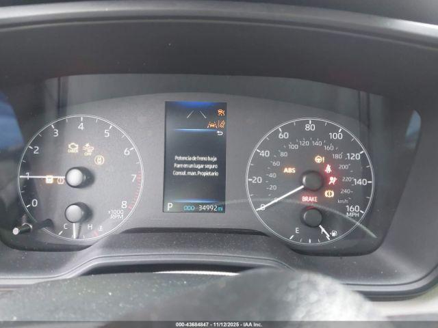 Toyota Corolla Le Image 4