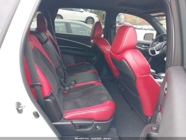 Acura MDX Tech   A-spec Pkgs Image 8