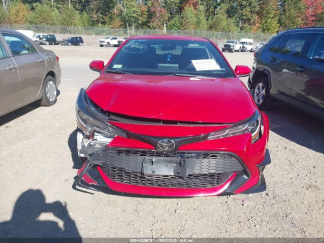 Toyota Corolla Se Image 8