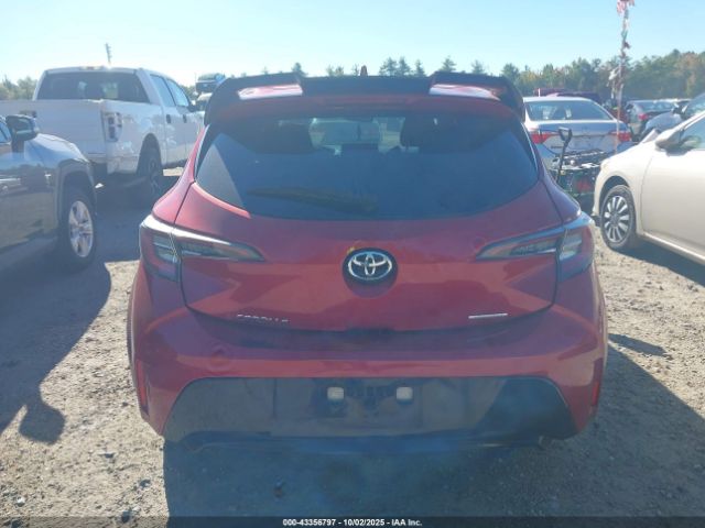 Toyota Corolla Se Image 16