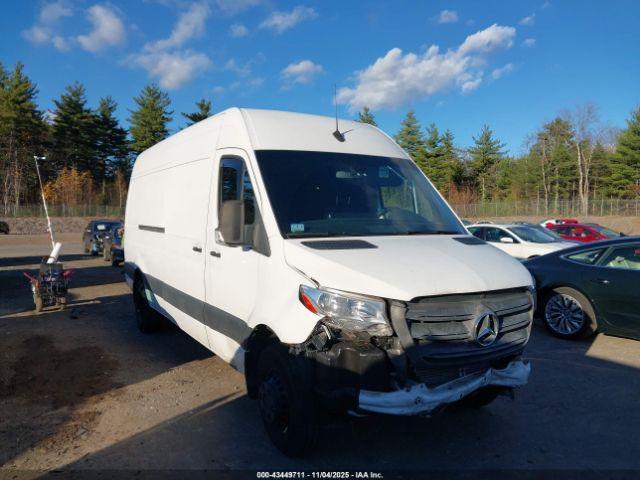  Salvage Mercedes-Benz Sprinter 3500xd