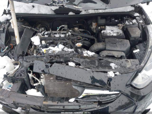 Hyundai ACCENT Gs Image 5